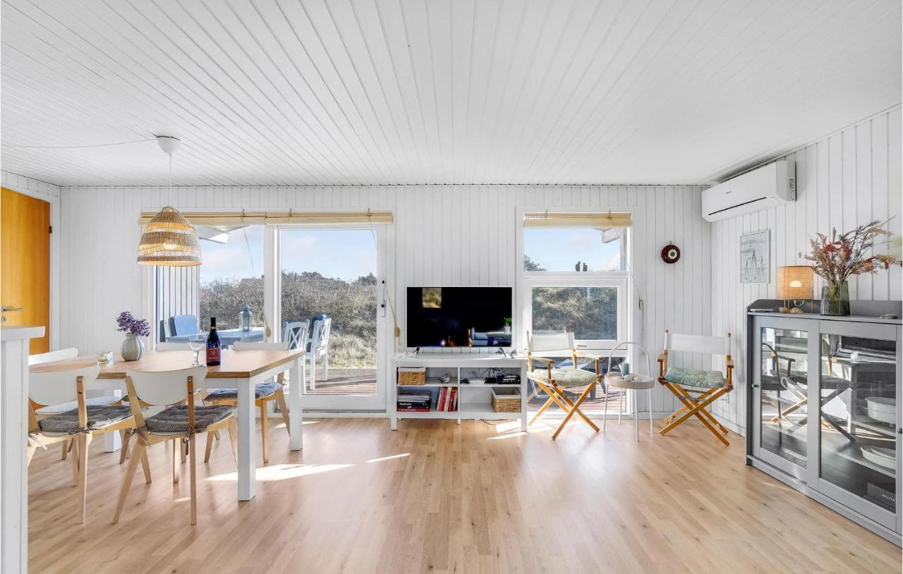 Stunning Home In Fano With House A Panoramic View ภายนอก รูปภาพ